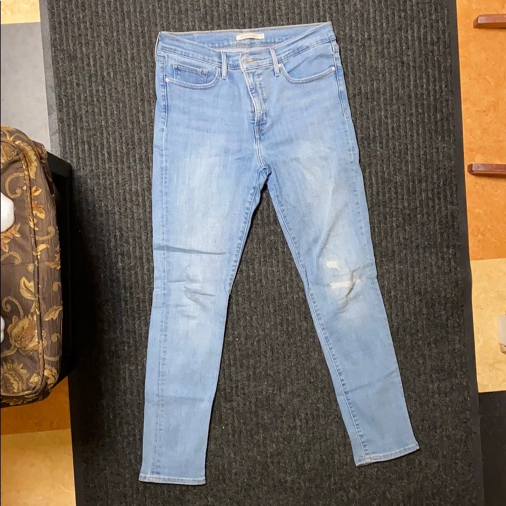 OMG used but not abused Levi’s pants